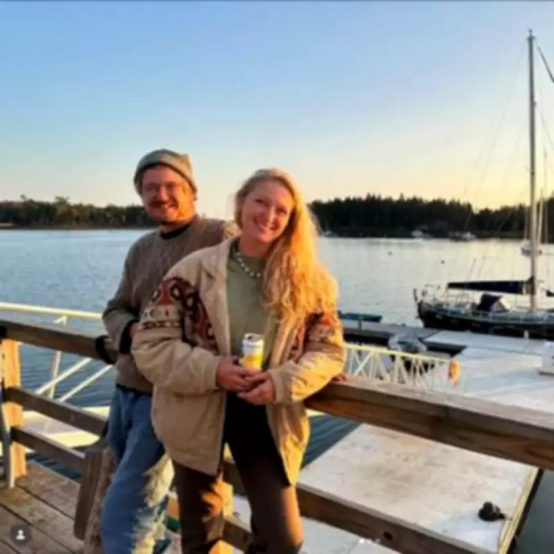 British Couple Stranded in Atlantic After Boat Mast Snaps