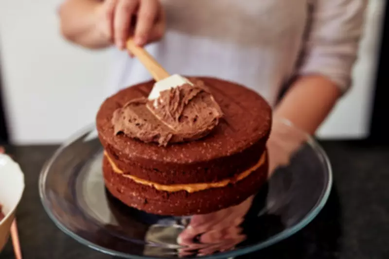 Cake Decorating Dust Dangers: Toddler Hospitalized, Nationwide Recall Issued