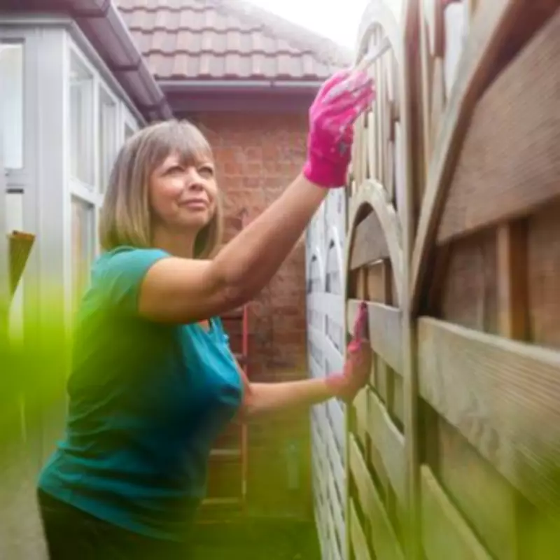 Can You Paint Your Side of a Neighbour's Fence? Legal Experts Agree