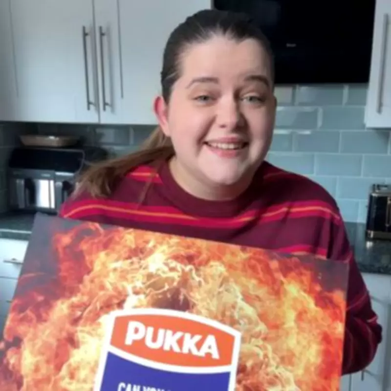 Chicken Vindaloo Pukka Pie Review: Spicy Surprise for World Cup 2026