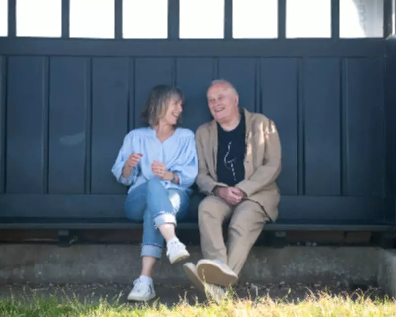 Colin Matthews' Seascapes: A Masterful New Album Reviewed
