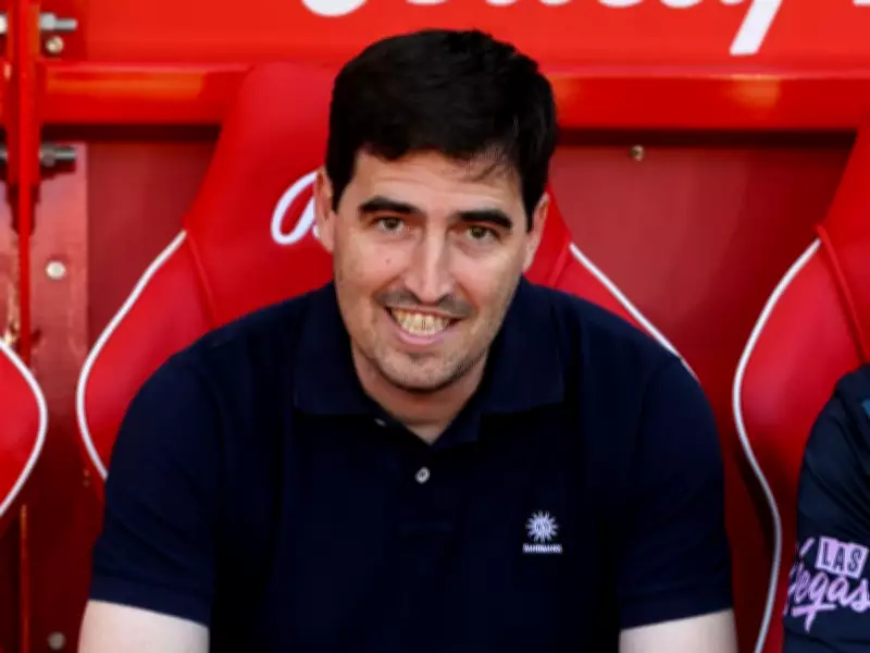 Collymore Backs Iraola as Ideal Liverpool Replacement for Slot