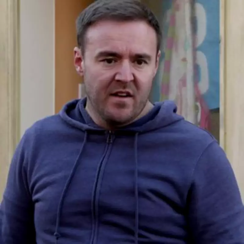 Coronation Street fans appalled as Tyrone Dobbs lies to police