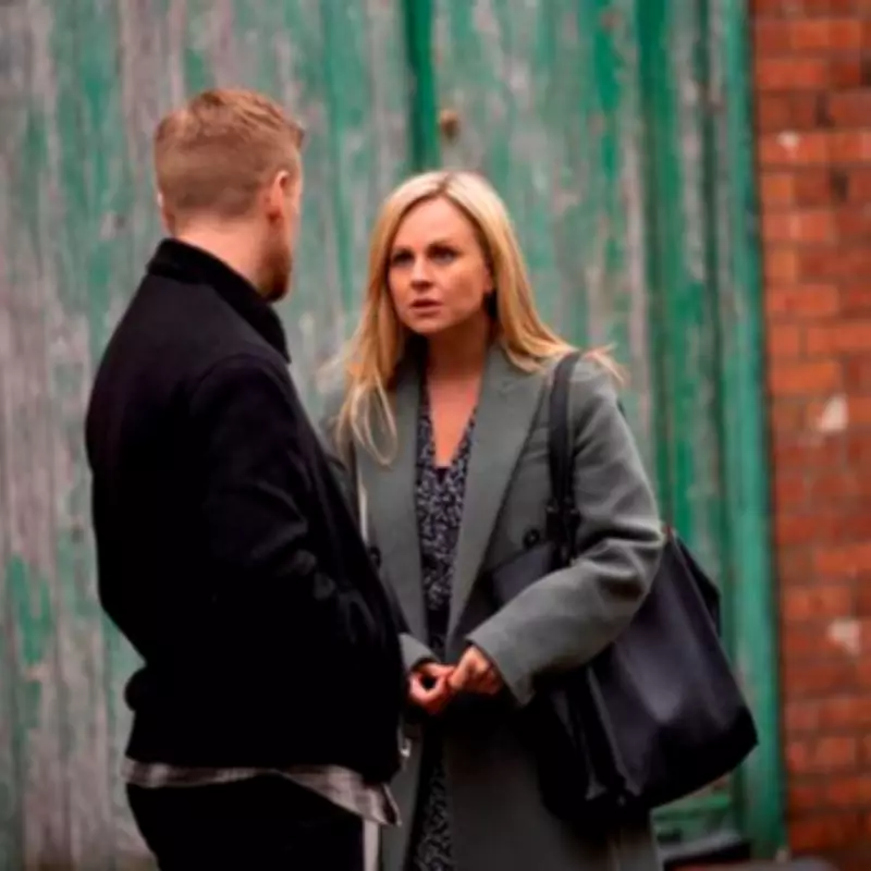 Coronation Street Fans Unravel Gary and Sarah's Secret: Bad News for Maria
