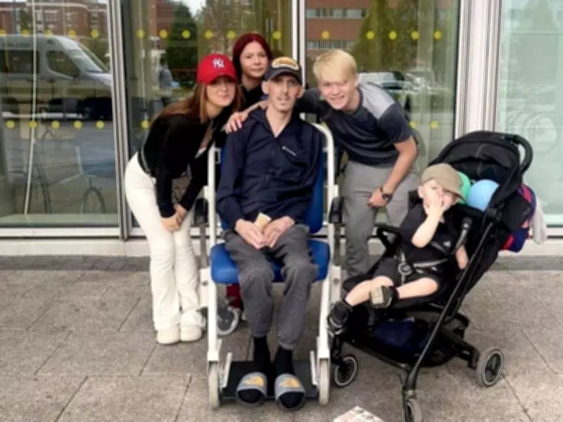 Dad-of-Four Dies After Leg Pain Misdiagnosed as Sciatica Was Cancer