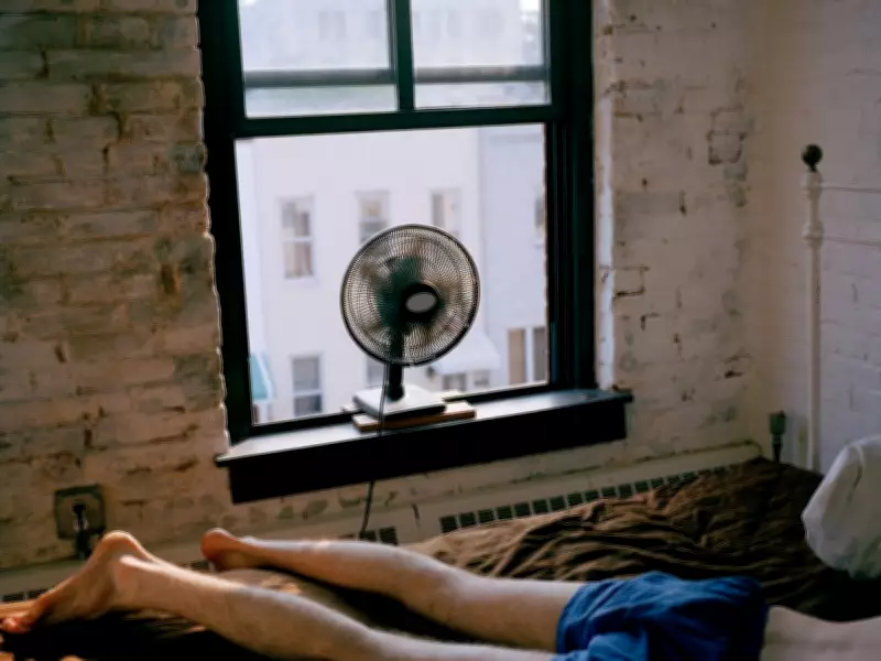Doctor Shares Hacks to Cool Bedroom by 8 Degrees Before Bedtime