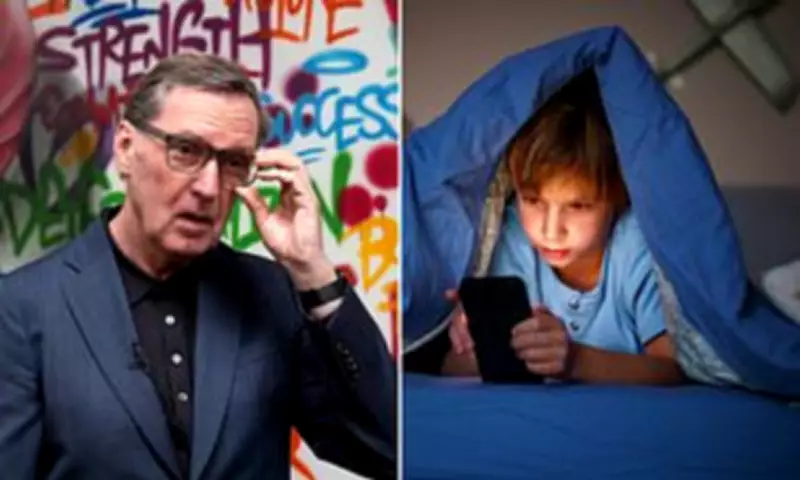 Doom Scrolling Blamed for Youth Unemployment by Worklessness Tsar