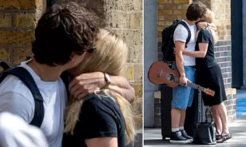 Ellie Goulding and Beau Minniear Share Passionate Kiss at Kings Cross