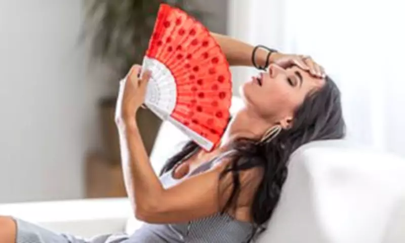 Etiquette Queen Reveals 39 Rules for Heatwave Behaviour in UK