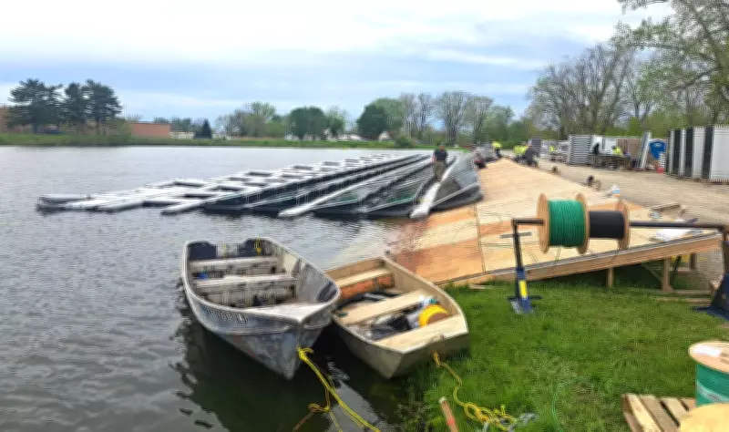 Floating Solar Boom in US Midwest Amid Energy Crisis and Rising Costs