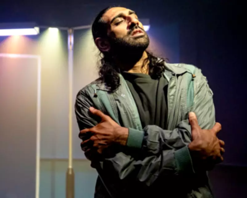 Foal Review: British Asian's Search for Belonging in Tender Solo Play