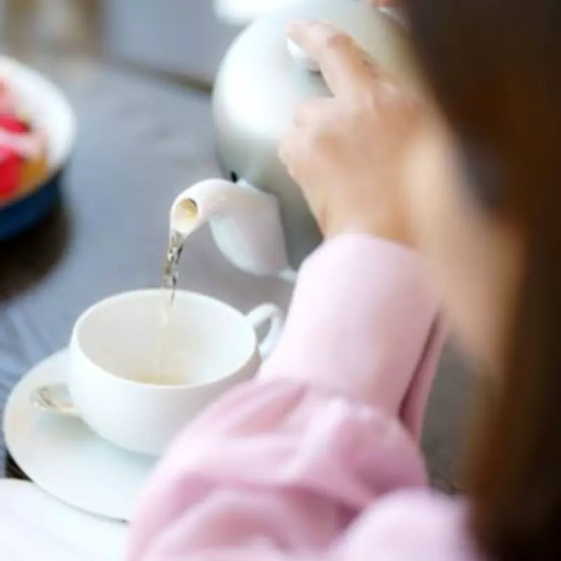 Food Reviewer Tries Most Expensive Afternoon Tea, Finds One Disappointment
