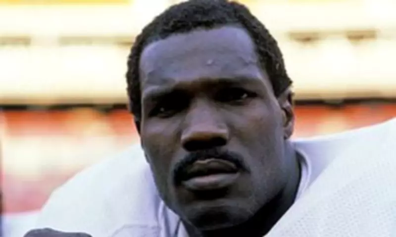 Former 49ers Super Bowl Winner Charle Young Dies at 75