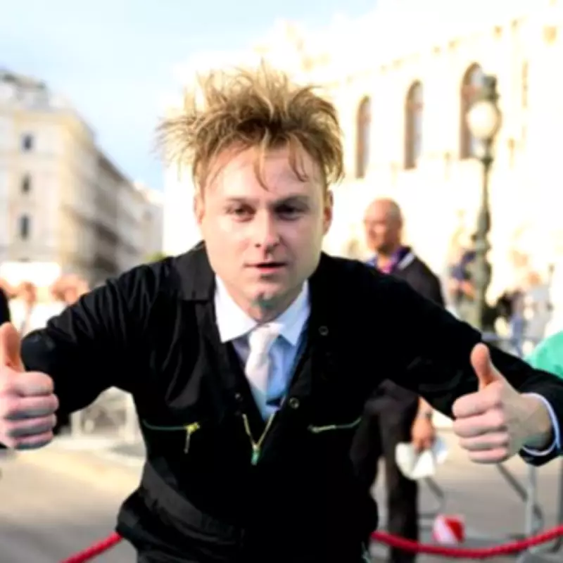 Germany Backs UK's Eurovision Entry Look Mum No Computer