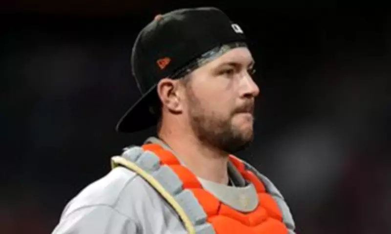 Giants Trade Gold Glove Catcher Patrick Bailey to Guardians