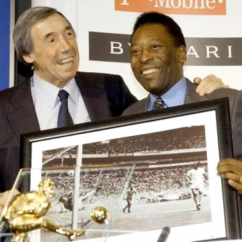 Gordon Banks' 1966 Medal and 1970 Shirt to Fetch £500k at Auction