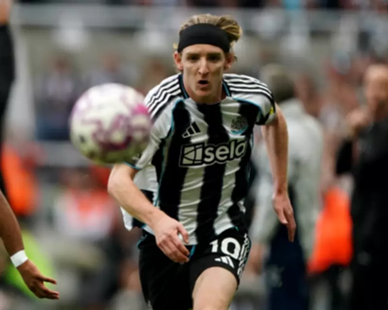 Gordon Could Leave Newcastle as Howe Hints at Exit Amid Bayern Interest