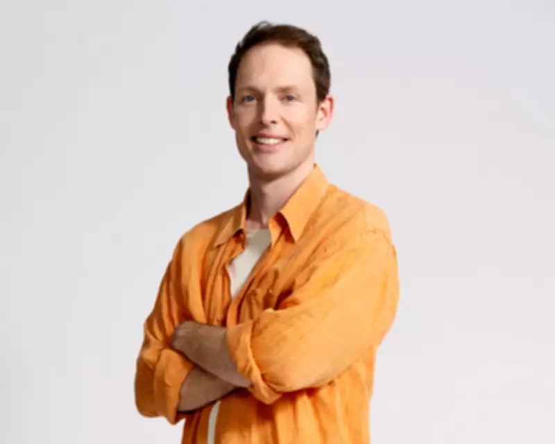 Guy Montgomery on Spelling Bees, Jacinda Ardern, and Falling Asleep