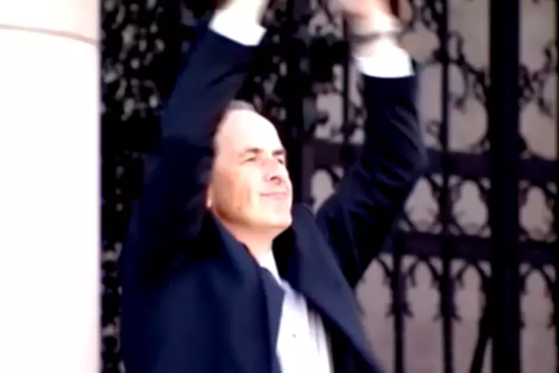 Hungary's Dancing Politician Steals Show at Magyar's Swearing-In