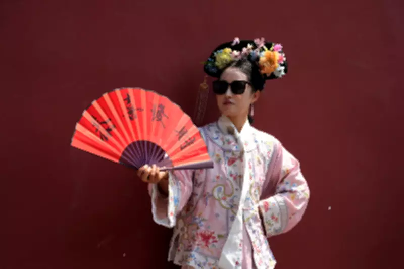 Imperial Costume Boom in Beijing: Visitors Dress as Ancient Chinese Emperors