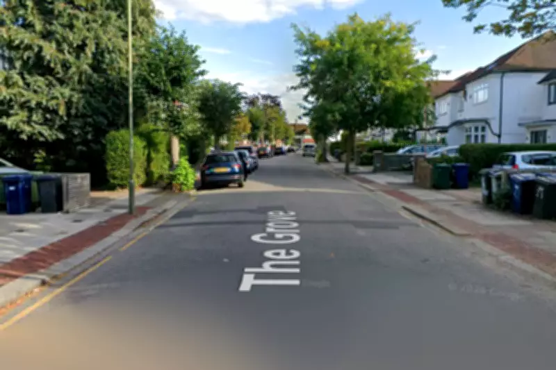 Jewish Man Attacked by Five Masked Men After Speaking Hebrew on Phone