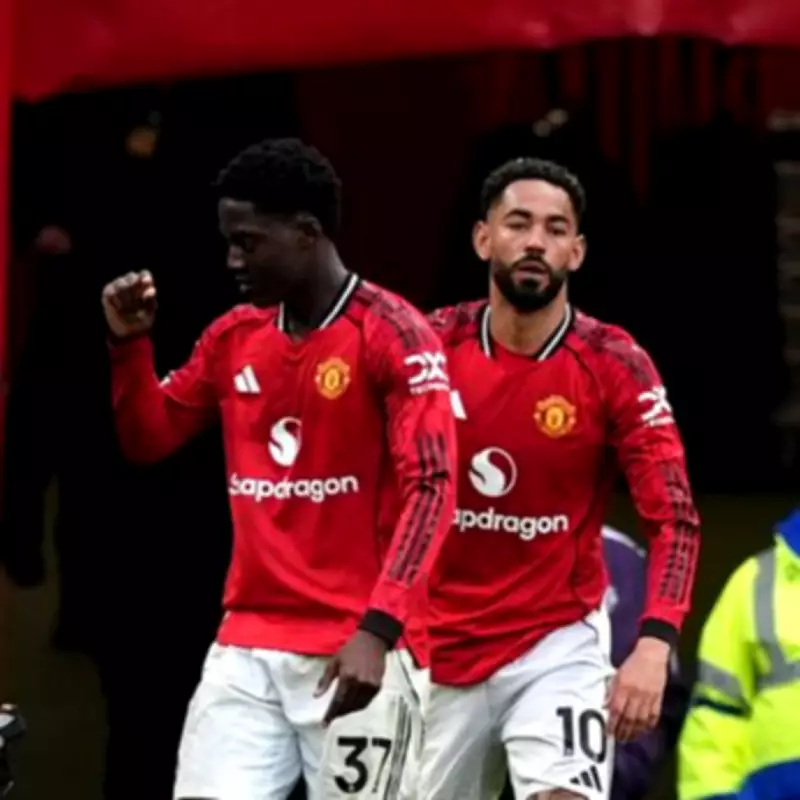 Kobbie Mainoo Proves Keane and Neville Wrong with Stunning Winner