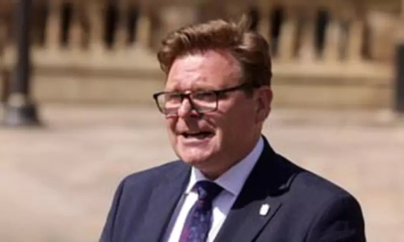 Labour Faces 'Bin Fire' in Birmingham Local Elections Amid Crisis