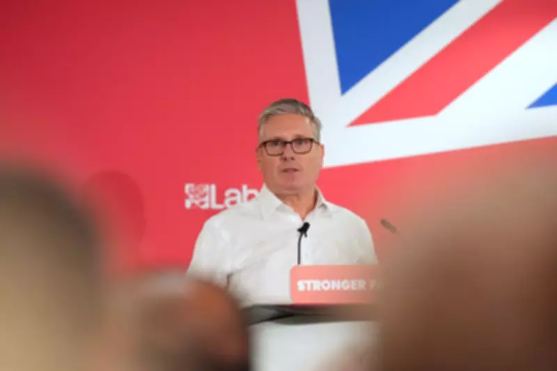 Labour MPs Revolt: Four Government Aides Resign, Call for Starmer to Go