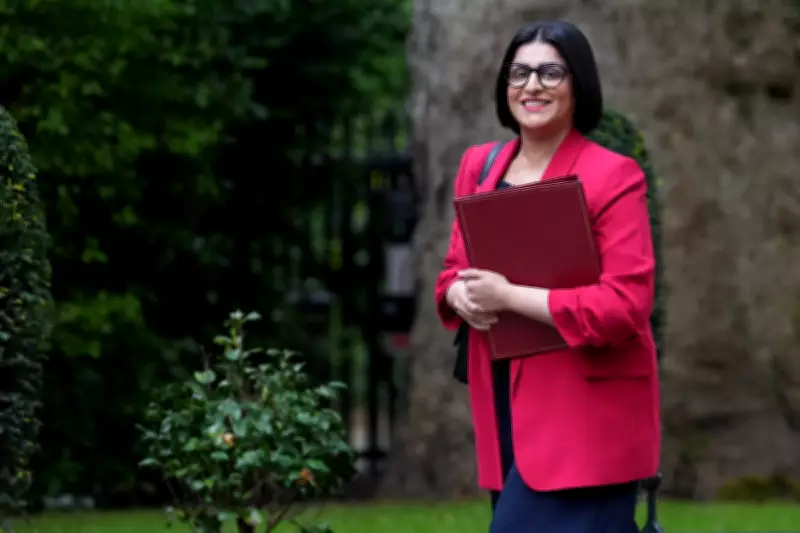 Labour MPs to Push for Scrapping Migration Reforms as Net Migration Drops