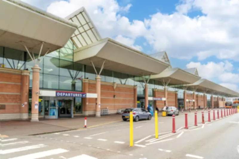 Leaked Poster Urges Jersey Staff to Catch Oversized Bags for easyJet Revenue