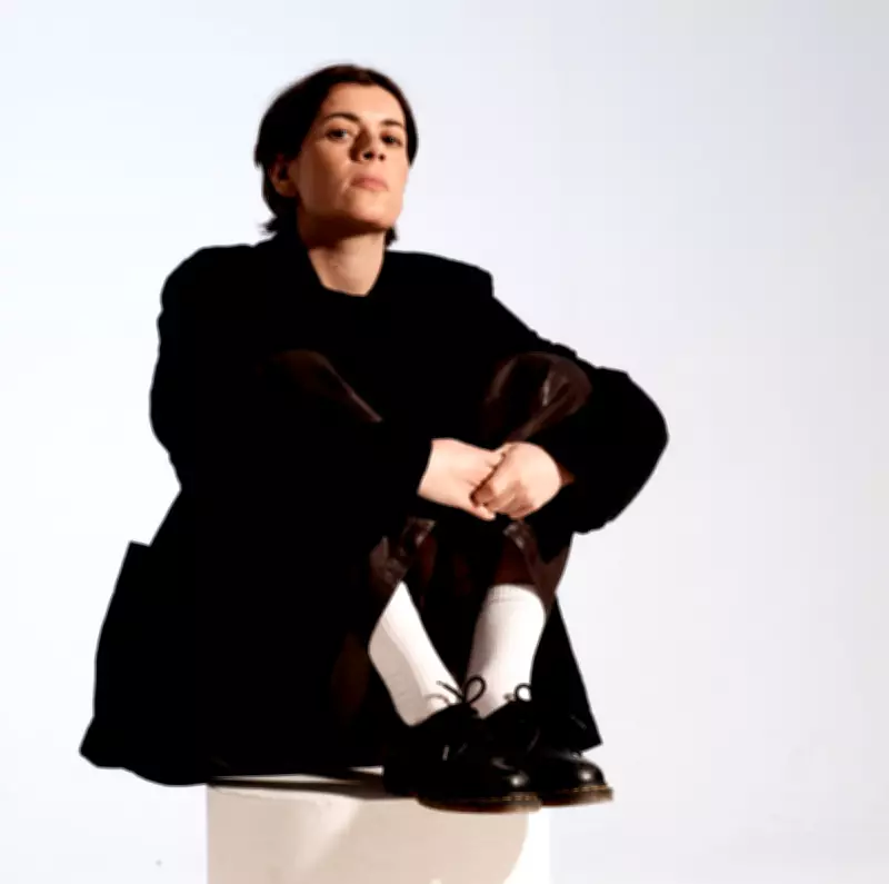 Liz Lawrence on Grief Album 'Vespers' After Sister's Death