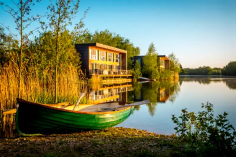 Luxury Cotswolds Retreat: The Lakes by Yoo for Families
