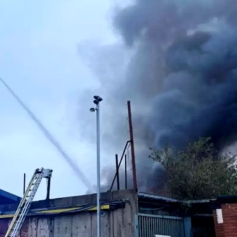 Major Fire Erupts at Nottingham Recycling Centre, Residents Urged to Stay Indoors