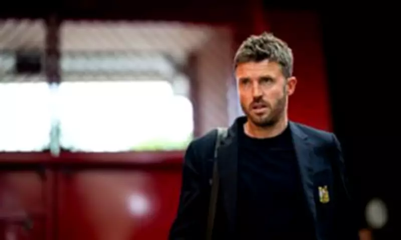 Manchester United vs Nottingham Forest Live: Carrick Era Begins at Old Trafford
