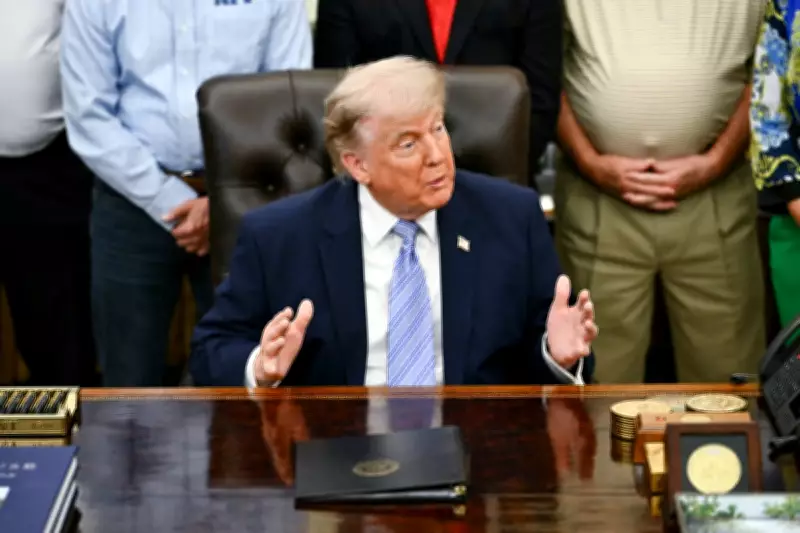 Man's Belly Button Steals Show Behind Trump in Viral Oval Office Moment