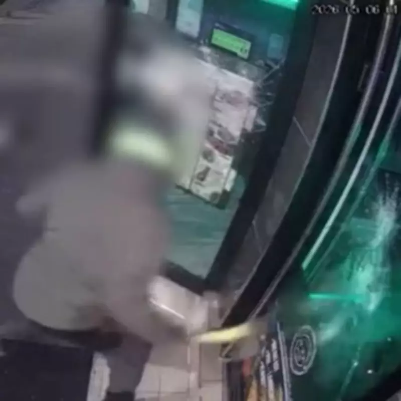 Masked Thug Smashes Windows and Throws Paint at Turkish Restaurant