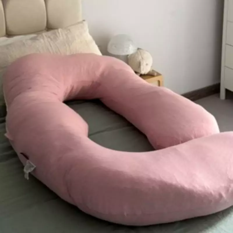 Momcozy Pregnancy Pillow Review: Cloud-Like Support for Better Sleep
