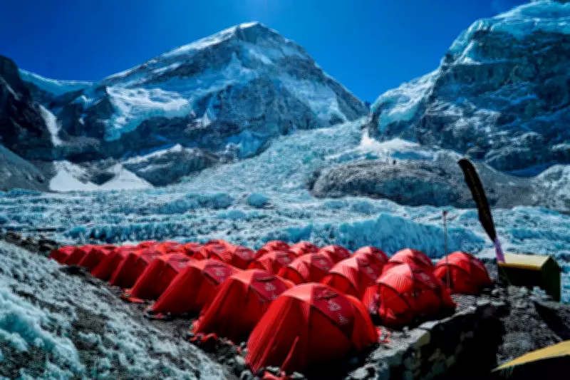 Mount Everest Season Opens Late as Climbers Brave Ice Block and High Costs