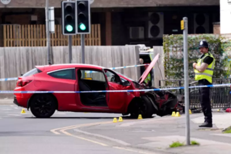 Murder Inquiry After Pedestrian Dies in Nottinghamshire Hit-and-Run