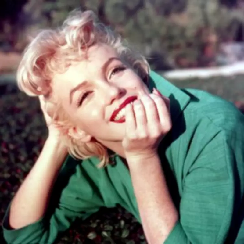 Never-Before-Seen Marilyn Monroe Photos and Recipes Up for Auction