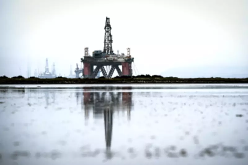 Oil Prices Surge to $100 a Barrel as Iran Peace Hopes Dim