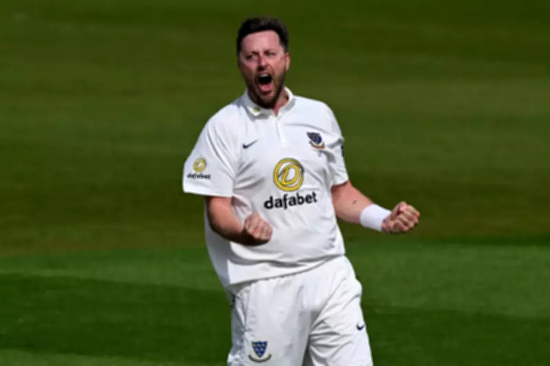 Ollie Robinson in talks with England as Sussex seamer eyes Test return