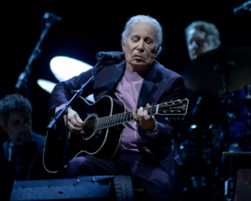 Paul Simon at 84: Inspiring Arena Show After Hearing Loss