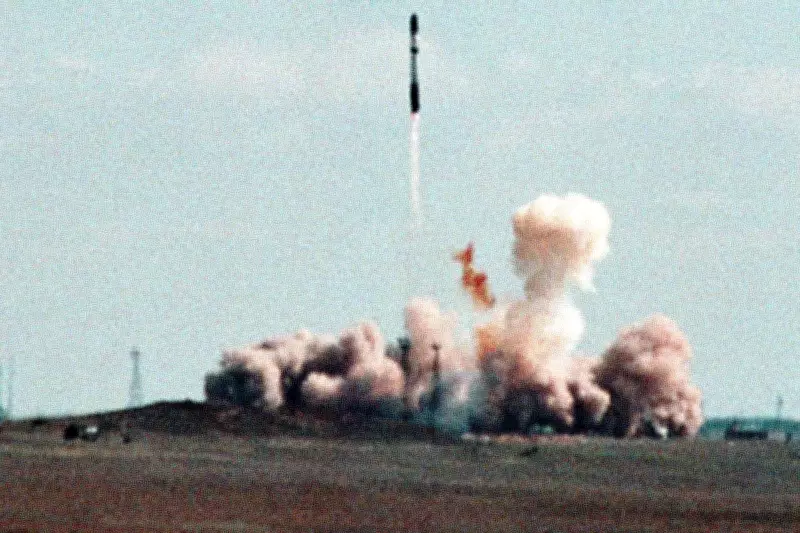Putin's 'Satan II' Missile: Range, Power, and Nuclear Arms Race Fears