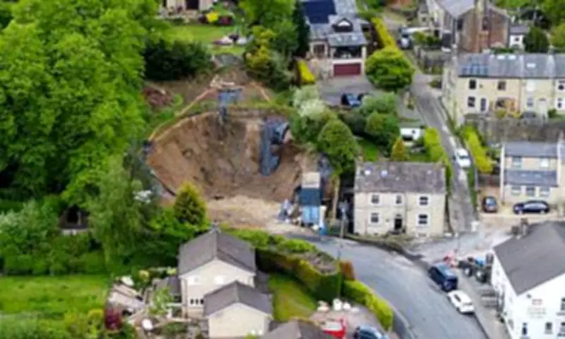 Ramsbottom mother fears landslide after builders abandon 35ft pit