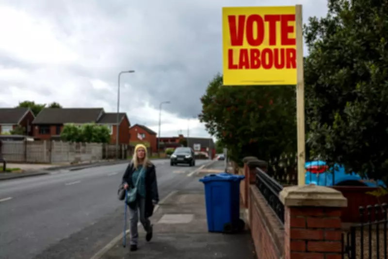 Rising UK Unemployment Signals Stagflation Risk for Government