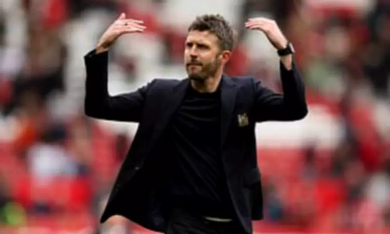 Roy Keane Clashes with Neville Over 'Over the Top' Praise for Carrick