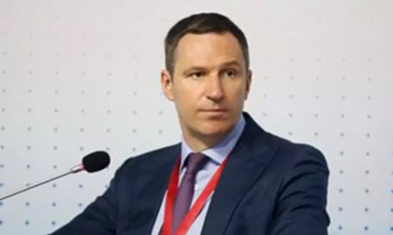 Russian Deputy Minister Flees to US Amid Fraud Probe, Evades FSB