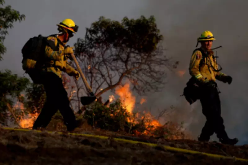 Sandy Fire in Southern California Forces 17,000 to Evacuate Amid Santa Ana Winds