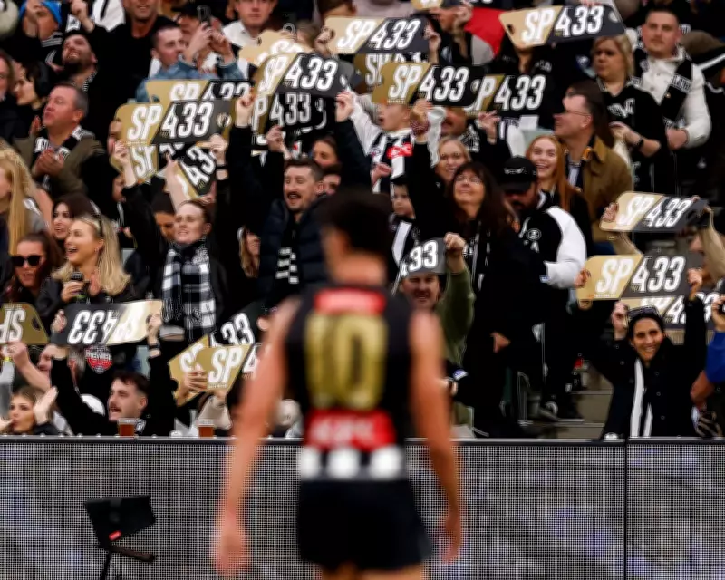 Scott Pendlebury Breaks AFL Games Record in Style at MCG